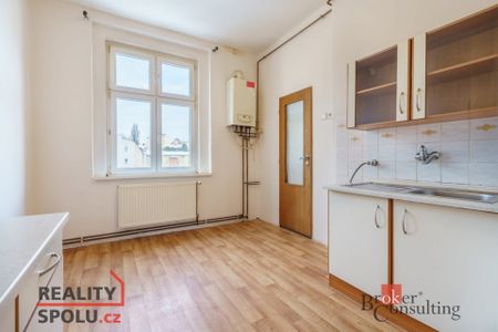 Pronájem bytu 2+1 54 m² - Photo 4