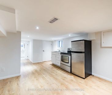 574 Milverton Boulevard #Basement - Photo 6
