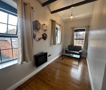 Chequers Lane, Wellingborough - Photo 1