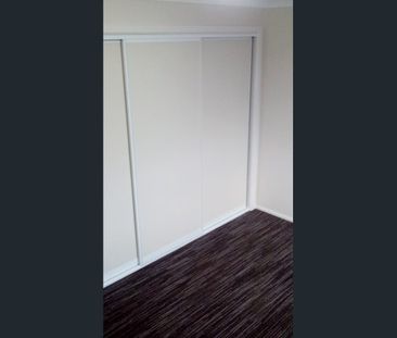 NEAT & MODERN 2 BEDROOM UNIT - Photo 1