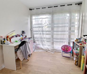 Location appartement 5 pièces, 104.60m², Élancourt - Photo 4