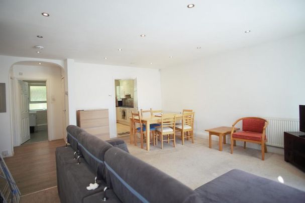 2 bedroom maisonette to rent - Photo 1