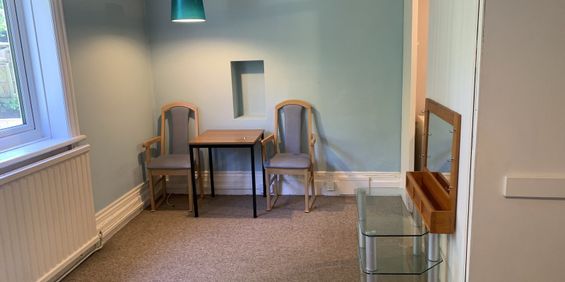St Albans Crescent, Bournemouth, Dorset - Photo 3