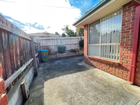 APPLICATION APPROVED - Two Bedroom Unit in Prime Ringwood Location - Photo 5