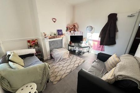 4 bedroom house to rent - Photo 3