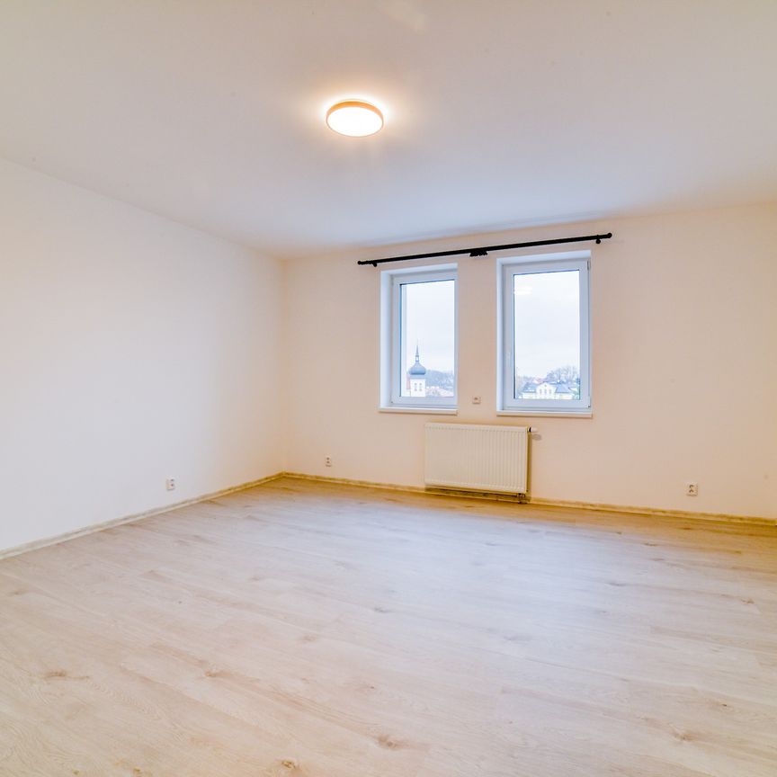 Pronájem bytu 2+kk 55 m² - Photo 1