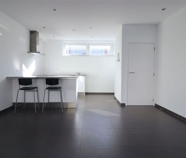 Moderne flat met terras - Photo 1