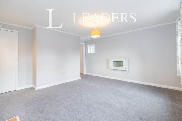 1 bedroom maisonette to rent Fairfield Road, Leatherhead, KT22 - Photo 1