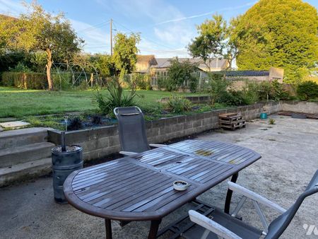 Pour visiter, appeler le 02.23.55.91.17. VAL D'IZE - Maison T5 comprenant : Au rez de chaussé... - Photo 4