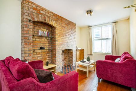 4 bedroom terraced house to rent - Photo 2