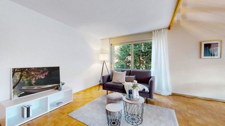 Spacious 4 1/2 room apartment in the heart of Langnau - Photo 3