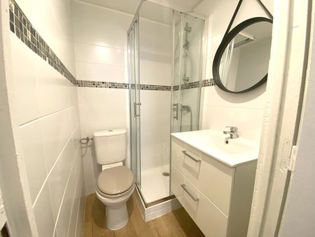 Appartement T1 Marseille 01 à louer - Photo 5