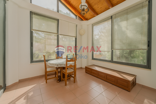 Μεζονέτα, προς ενοικίαση - 152 τ.μ. - Photo 1