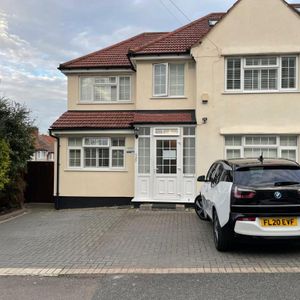 House share to rent - Photo 3