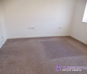 3 bedroom detached house to rent - Photo 4