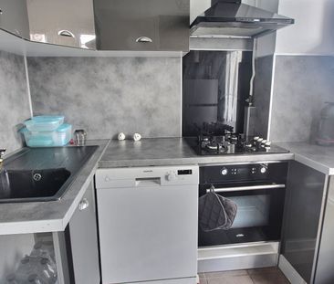 Location Appartement 2 pièces 37m² - Photo 2