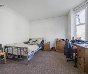 4 bedroom terraced house to rent - Photo 3