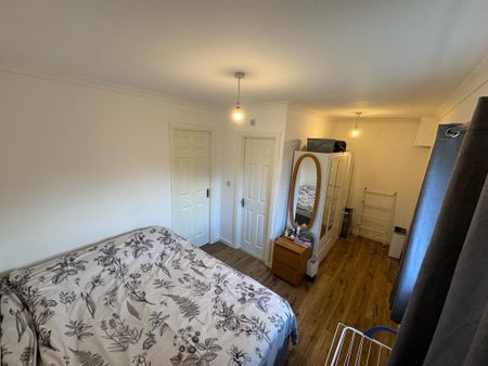 1 bedroom detached house to rent - Photo 2