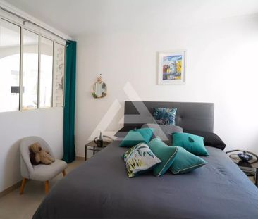 ROQUEBRUNE VILLAGE - MAISON MEUBLEE - STATIONNEMENTS ET PISCINE - Photo 5