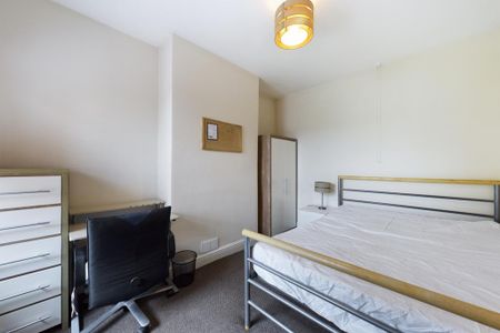 4 bedroom house to rent - Photo 4