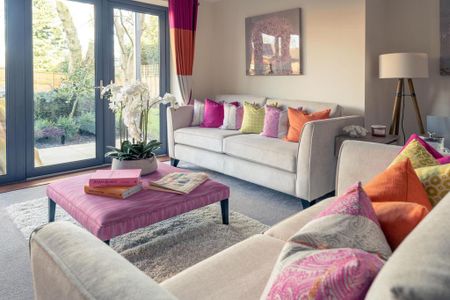 2 bedroom retirement property to rent - Photo 3