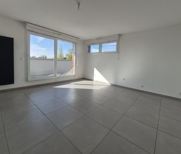 Location Appartement 2 pièces 53m² WASQUEHAL 59290 - Photo 1