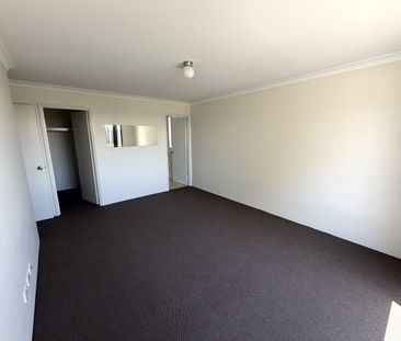 10 Vermilion Street, Eglinton WA 6034 - House For Rent | Domain - Photo 2