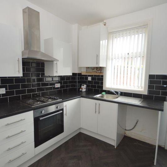 3 bedroom terraced house to rent - Photo 1