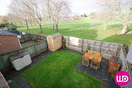 3 bedroom semi-detached house to rent - Photo 4