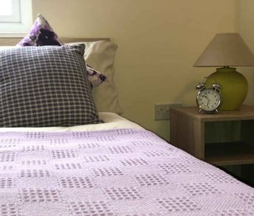 Premier Luxe Studio - Photo 6