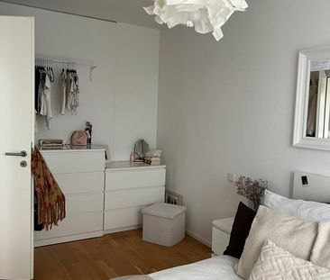 Schönes Zimmer in 2er-Mädels-WG ab dem 15.10 frei!!! (Gallus) - Photo 1