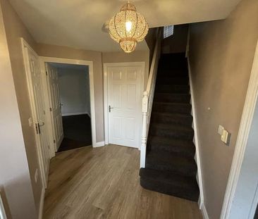 Lindisfarne Avenue, Thornaby, STOCKTON-ON-TEES - Photo 4