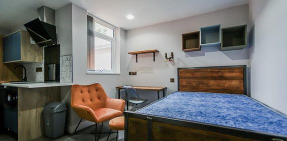 Studio to rent - Photo 2