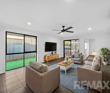 Low-Maintanence, Stunning Family Home! - Photo 1