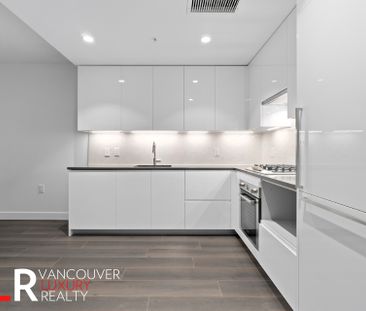 Condo in Vancouver East Side, BC - Photo 5
