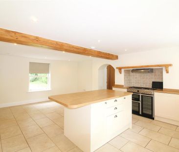 4 bedroom house to rent - Photo 1