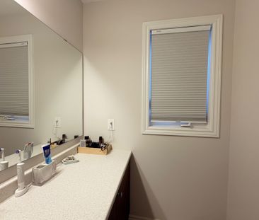 For Lease - 719 Derreen Avenue, Stittsville - Munster - Richmond, O... - Photo 2