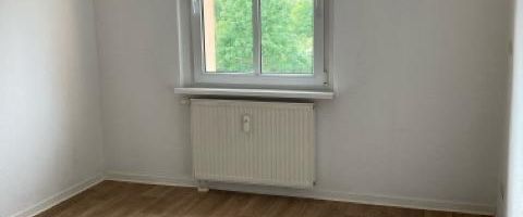 Schöne 2 Zimmer Wohnung mit Balkon! - Foto 1