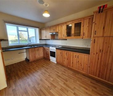 2 bedroom cottage to rent - Photo 2