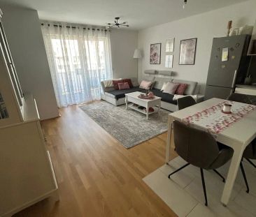 Charmante 3-Zimmer-DG-Wohnung mit 2 Balkonen und Terrasse - Foto 1