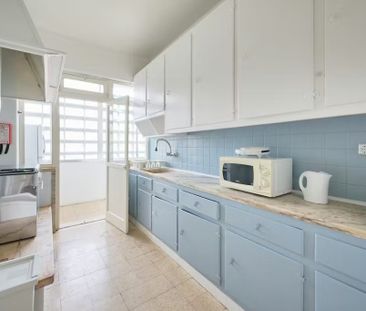 Rua Cidade de Cabinda, Lisbon, Lisbon 1800-080 - Photo 2