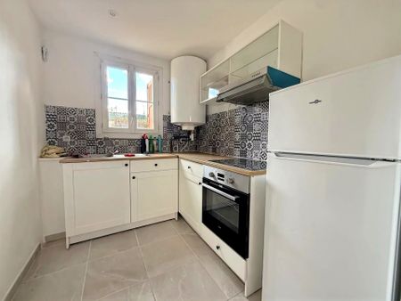 Location Appartement 3 pièces 46m² MARSEILLE 14ème - Photo 3