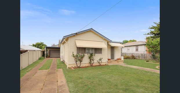 Family Comfort with Space to Entertain - Photo 1