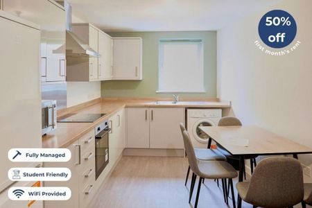 5 bedroom flat to rent - Photo 4