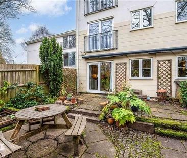 Abbotts Court, Park Road, Winchester, SO23 - Photo 3