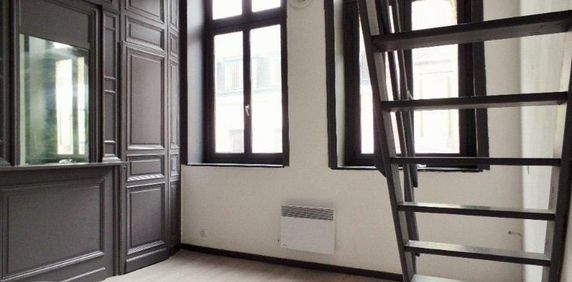 Location Appartement 1 pièce 15m² ROUBAIX 59100 - Photo 2