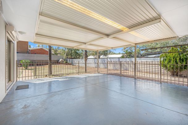 Secure Three Bedroom, Two Bathroom Home - Photo 1