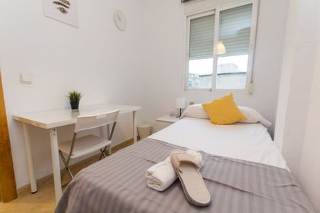 Calle Nazareno, Málaga, Andalusia 29014 - Photo 5