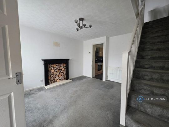 2 bedroom terraced house to rent - Photo 1
