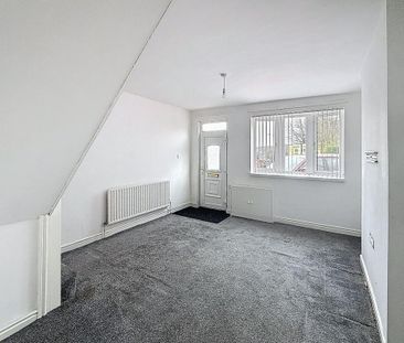 2 bedroom terraced house to rent - Photo 2